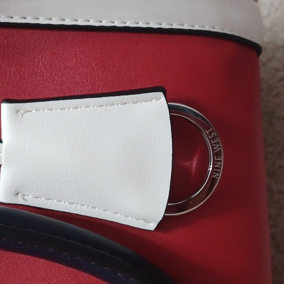Nine West Handbag - Picture 3 of 9